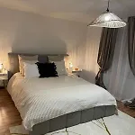 Beauty Coin Exotic Au Centre Mountreux * Montreux