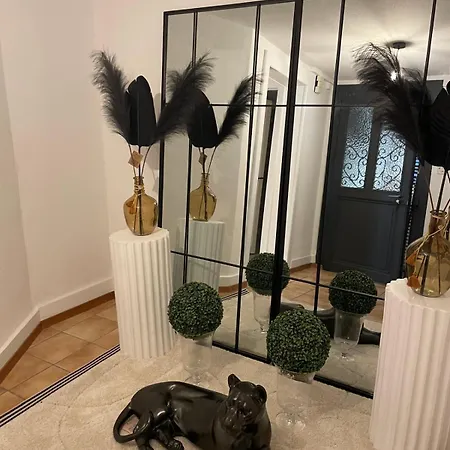 Beauty Coin Exotic Au Centre Mountreux Apartamento