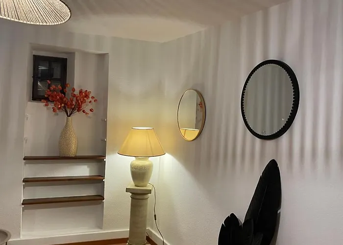 Beauty Coin Exotic Au Centre Mountreux * Montreux